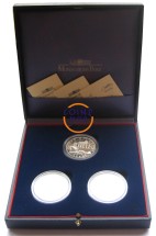Франция «Чемпионат мира по футболу 1998» Набор из 3 серебряных монет 1997 г. (10 Fr) Proof  В подарочной коробке!