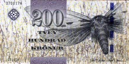 Фарерские острова «Бабочка хмелевого тонкопряда»  200 крон 2011 г. UNC 