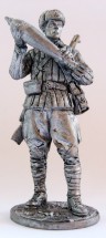 Солдатик Красноармеец-минометчик с миной к 120-мм плк. миномёту, 1941-43гг. СССР
