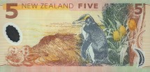 Новая Зеландия 5 долларов 2009 г «первый покоритель Эвереста Эдмунд Хиллари»  UNC пластик