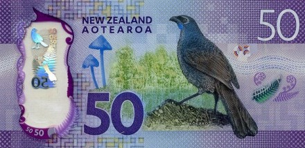 Новая Зеландия 50 долларов 2016 г «Кокако - Новозеландский скворец»  UNC пластик    